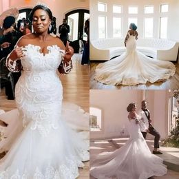 2024 Sexy Arabic Mermaid Wedding Dresses Illusion Jewel Neck Lace Appliques Long Sleeves Oversirts Bridal Gowns Plus Size Court Train