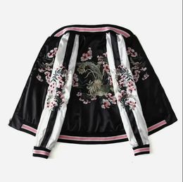 Harajuku Floral Embroidery Baseball Bomber Jacket Unisex Twosided Yokosuka Pilot Cardigan Spring Autumn Loose Zipper Streetwear 240319