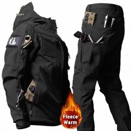 military Soft Shell Sets Men Waterproof Hooded Tactical Jackets+Multi-pocket Cargo Pants 2 Pcs Suits Winter Fleece Warm Army Set c2yq#