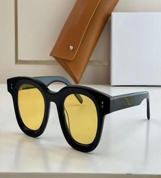 Sunglasses For Men Women APOLLO beaming star Square style AntiUltraviolet Retro Plate Full Frame fashion Eyeglasses Random Box1547483