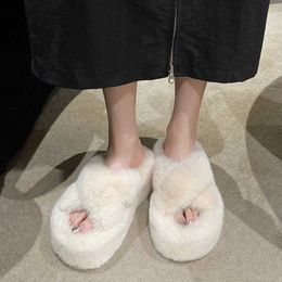 Slippers Womens Fur Artificial Luxury Fluffy Plus Sliding House Soft Girl Chequered Indoor Flat Casual Army Knife Round Toe Winter H2403265BOU