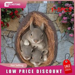 Sculptures 1~5PCS New Squirrel Tree Hugger Yard Art Outdoor Tree Hole Statues Tree Face Decor Novelty Garden Decoration Outdoor Yard Art