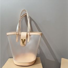 24SS Women's Luxury Designer Jelly Tote Bag Women's Handbag Shoulder Bag Elbow Bag Shopping Bag Makeup Bag Purse 28CM Kcwfm