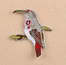 NEW Iron On Patches DIY Embroidered Patch sticker For Clothing clothes Fabric Badges Sewing vivd birds design1818377