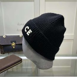 Beanie/Skull Caps Hats Scarves Sets Hats Scarves Sets Beanie Women beanie designer men beanie knitted hat autumn and winter warm casual fashion cap hot style 2024