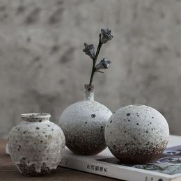 Vases Nordic Room Decor Rough Ceramic Vases Personality Retro Dry Flower Pot Art Mini Vase Layout Creative Small Household Decorations