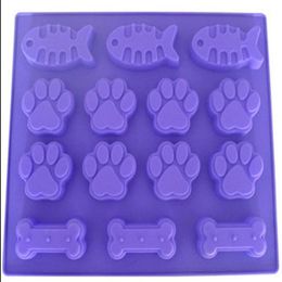 Dog Bone feet fish Cake Mould Flexible Silicone Soap Mould For Handmade Soap Candle Candy bakeware baking moulds kitchen tools ice m6854443