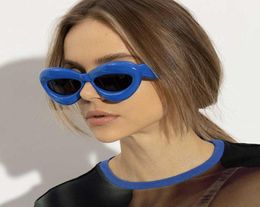 Sunglasses New Candy Color Cat Eye Sunglasses Women Fashion Thick Inflated Frame Shades Trendy Popular Brand Design UV400 Sun Glas5228229