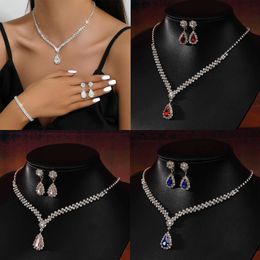 Bride Wedding Accessories Womens Necklace Decoration Set Fashion Claw Chain Brilliant Full Diamond Banquet Earrings