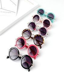 Sunglasses for Kids Round Vintage Sun Glasses Boys Girls Designer Adumbral Fashion Children Summer Beach Sunblock Accessories6776474