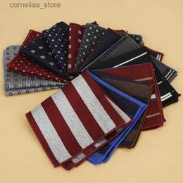 Handkerchiefs Top quality cotton pockets square fashionable stripes mens polka dot set tie vintage handle head 22 * 22CM wedding towel womens Hanks Y240326