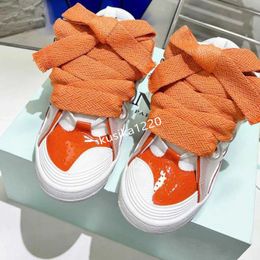 Scarpe da design Lavines in pelle Sneaker Sneaker Casual Scheme di lusso per uomini Donne di alta qualità Allenatori maschi