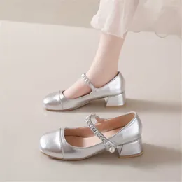 Dress Shoes Number 35 Ete Women Heels 2024 Bascket Low Heeled For Sneakers Sports Daily Trend Tenya Shose Real