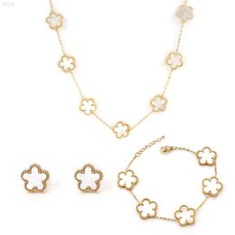 18k Gold Plated Womens Fashion Jewelry Sets Stainless Steel Mother of Pearl Five Leaf Clover Necklace Bracelet Earring Daily