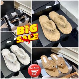 Luxury Slide Leather Lady Wedding Party Slippers Flip Flops Designer Sandals famous designer womens Slides Pearl Bowknot Summer Beach Sandal slipper Shoes 35-41