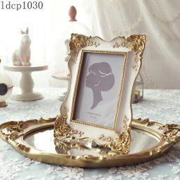 Frame Embossed photo frame creative table European painted gold resin photo frame 6 inch photo frame home decoration