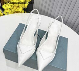 Pradoity Shoes praddas Brand Pada Prax Design Dress Designer New Label Pointed Head Baotou Shallow Mouth Empty Back High Heels Sandals Size 35-42