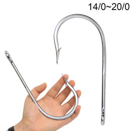 5Pcslot Stainless Steel Fishing Hook 140200 shark Large Big Game Fish jig bait hooks Barbed Tuna fishhook 240313