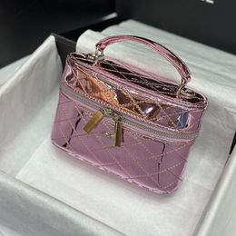 Portable Mini Makeup Bag 18CM Women Designer Wallet Patent Leather Gold Hardware Crossbody Shoulder Bag Zipper Coin Purse Vanity Case Handbag Luxury Clutch Borsa