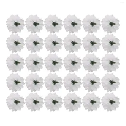 Flores decorativas 30 Pcs Cravos Artesanato Flor Artificial Cabeças Esféricas de Seda Decoração de Casamento Branco