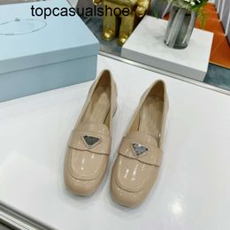 Pradoity Prax praddas Ladies Designer Pada Shoes Women Loafers Boat Shoe Leather Round Toe Casual Shoes Size 35-40