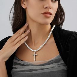 Pendant Necklaces Stylish Retro Round Imitation Pearl Cross Necklace For Women Versatile Women's Jewellery Wholesale Direct Sales