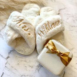 Party Supplies Personalised Fluffy Slippers With Faux Fur Bridal Custom Bridesmaid Gifts Shower Wedding Bachelorette Warm