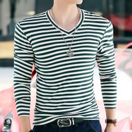 Spring and Autumn Fashion Pure Cotton Simple Casual V-neck Stripe Slim Fit Long Sleeve Oversized Youth Mens T-shirt 240306