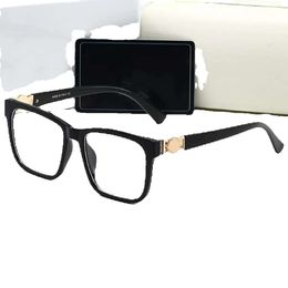 Reading Glasses for Women Round Designer Mens Transparent Classic Clear Optical Goggles White Box Versage Sunglasses