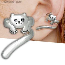 Ear Cuff Ear Cuff Huitan Cute Cat Clip Earrings Womens Earmuffs Fashion Earmuffs False Perforated Statement Girls Accessories Hot Jewellery Y240326