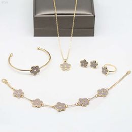 5pcs/set Stock Gold Plated Brand Flower Jewelry Set Double Sided Designer Inspired Four Leaf Clover for Women