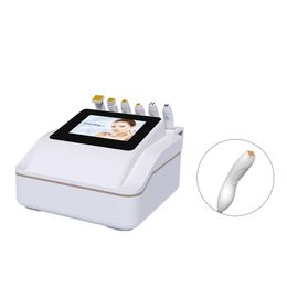 Bärbar ansiktsförbundsfraktionerad RF Face Lifting Beauty Machine