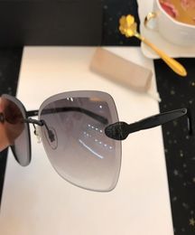 Luxury Girls Sunglasses Designer Ladies Pilot Glasses Metal Women Men Goggle Refletive Sun Glasses One Piece Female Mirror Shades 9905927