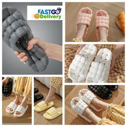 Slippers Home Shoes GAI Slides Bedroom Showers Room Warms Plush Living Room Soft comfort Wear Cotton Slippers Ventilate Woman Mens black pink whites