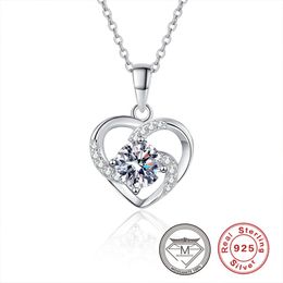 100% Real 925 Sterling Silver Moissanite Heart Pendant Necklaces for Women Luxury Lab Diamond Wedding Engagement Jewelry Necklaces 0.6ct 1ct