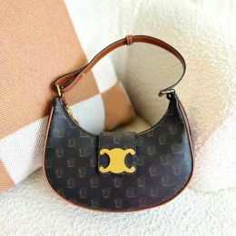 Women's handbag AVA Cases Designer bag Luxurys Underarm half moon bag Genuine Leather Purse Totes lady Shoulder bag mirror quality satchel m
