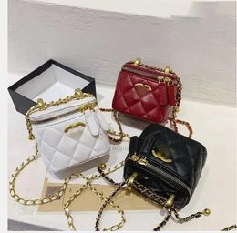 New Chain Cosmetic Bag Crossbody Bags PU Material Shoulder Bags Tassel Decoration Small Sling Bags for Women 12*11*8cm