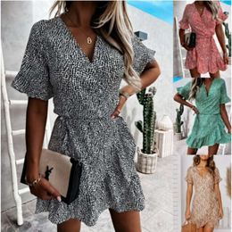 Wind Summer New Short Sleeved Dress With Small Floral V-Neck Tie Up Waist DRESS 203473