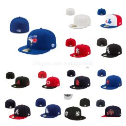2024 Yeni top kapakları takılmış şapkalar snapbacks şapka ayarlanabilir baskball tüm takım logo adamı kadın açık spor nakış pamuk düz kapalı beanies