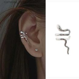 Ear Cuff Ear Cuff Punk silver snake shaped earrings suitable for women unperforated fake cardila earrings cuff earrings jewelry 1pcs Y240326