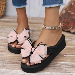 Slippers Slippers Womens summer beach slippers floral igeled sandals womens indoor 2024 H240326L5BJ