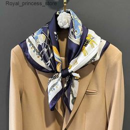 Scarves Luxury retro chain brand silk scarf square womens shawl and wrap fashionable office small hair neck scarf Foulard scarf 70cm Q240326