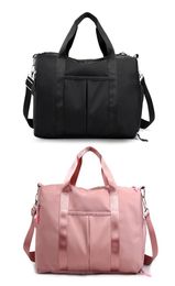 Nylon Travel Sports Gym Shoulder Outerdoor Bag Large Waterproof Nylon Handbags Black Pink Colour Women Men Outdoor Sport Bags1540945