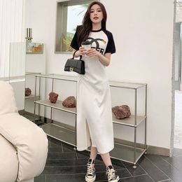 Contrast Colour Short Sleeved Dress Women in Summer, Pleated Waist Slimming and Belly Covering, Split T-shirt for Casual Sports Style Long Skirt