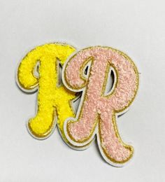 Chenille Embroidery Letter patch A To Z 27 pcs heart shape Towel applique set Iron on Sew On Gold Custom Name Patches For Clothing8358976
