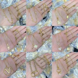 Gold Plated Luxury Brand Designer Pendants Necklaces Stainless Steel Letter Choker Pendant Necklace Marry Christmas Accessorie