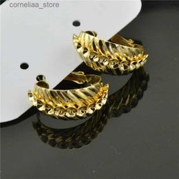 Ear Cuff Ear Cuff Clip on ear without perforations womens ring earrings small shiny ring accessories fashionable Jewellery womens earrings Y240326