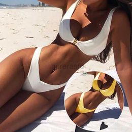 Women's Swimwear Sexy pure gold buckle design bra high waisted bikini set womens split beach swimsuit set 240326