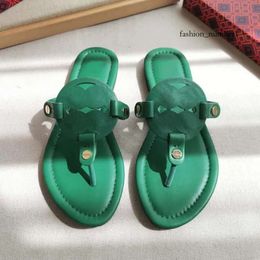 Toryburches Slides Miller Designer Tory Buch Soft Sandals Woman Famous Slippers Slides Charm Sliders Leather Plat-form Shoes Summer Beach Flip Flops TB Shoes 756