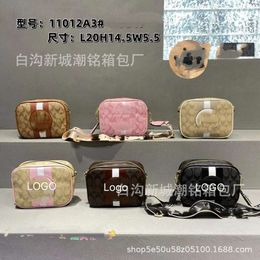 the Store Wholesale Designer Bags 2024 New Western Style Wide Shoulder Camera Bag Printed Single Crossbody Texture Small Square